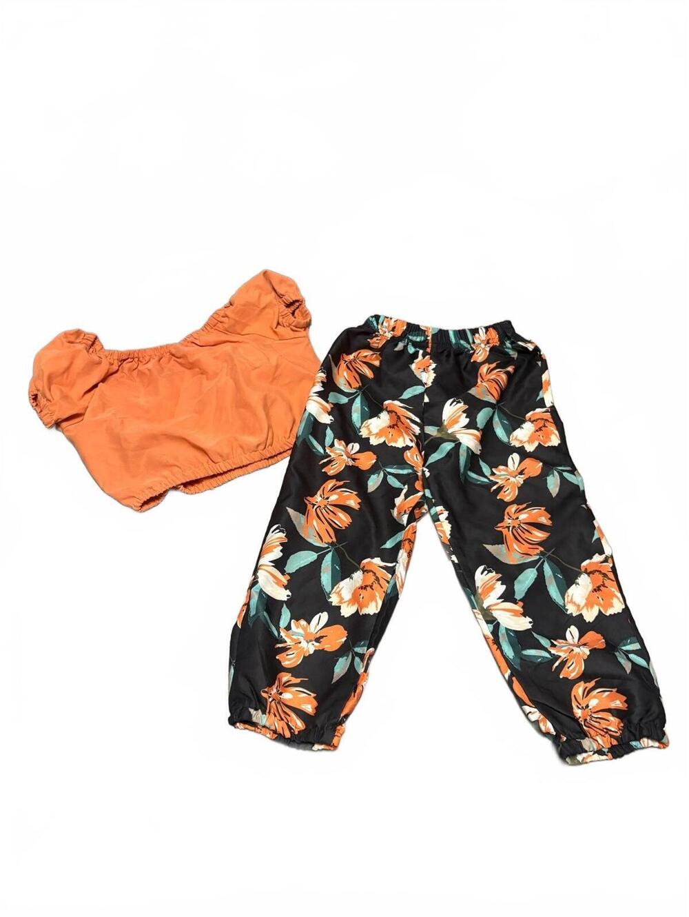SHEIN Girls Orange Crop Top and Floral Pants Set Size 90